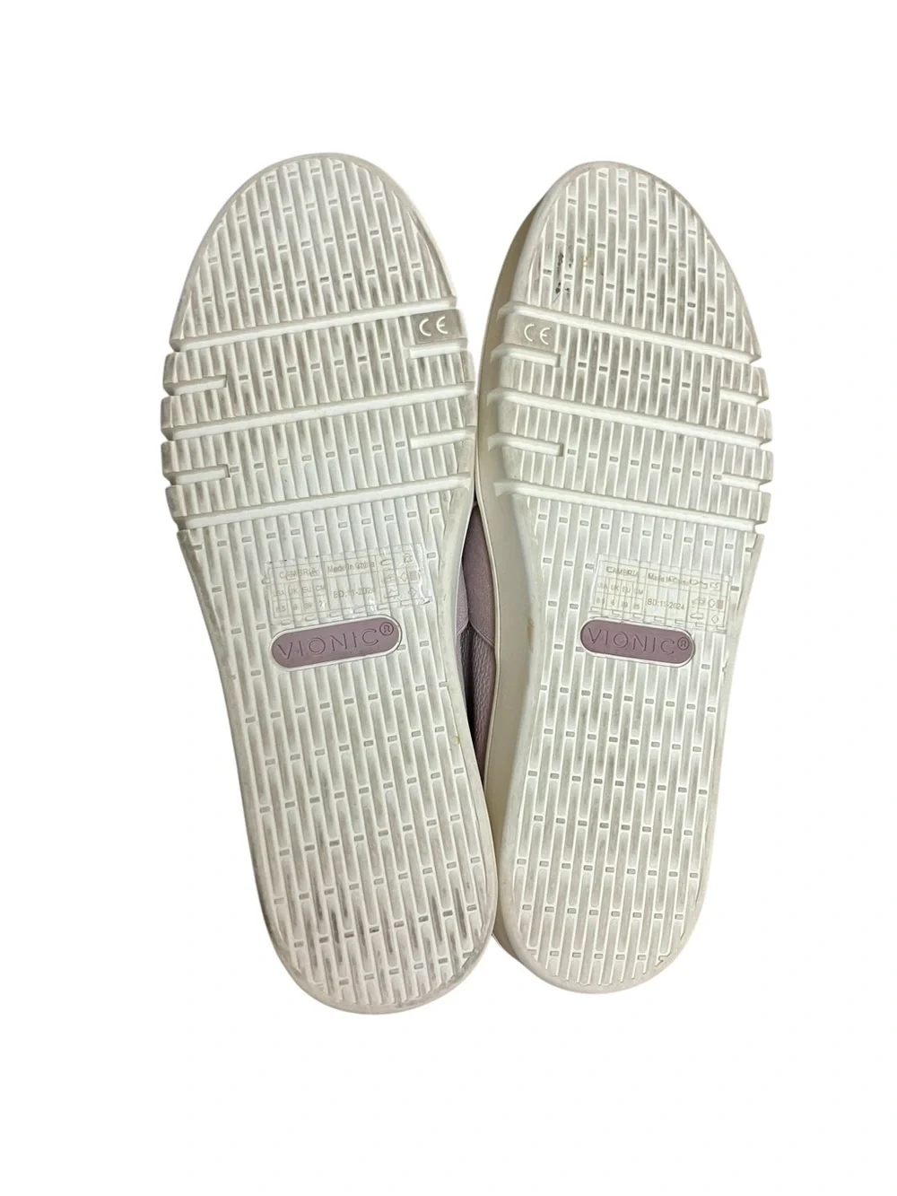 Vionic Cambria Orthopedic Slip On Loafer Sneakers Magnolia Dusk Size 8.5